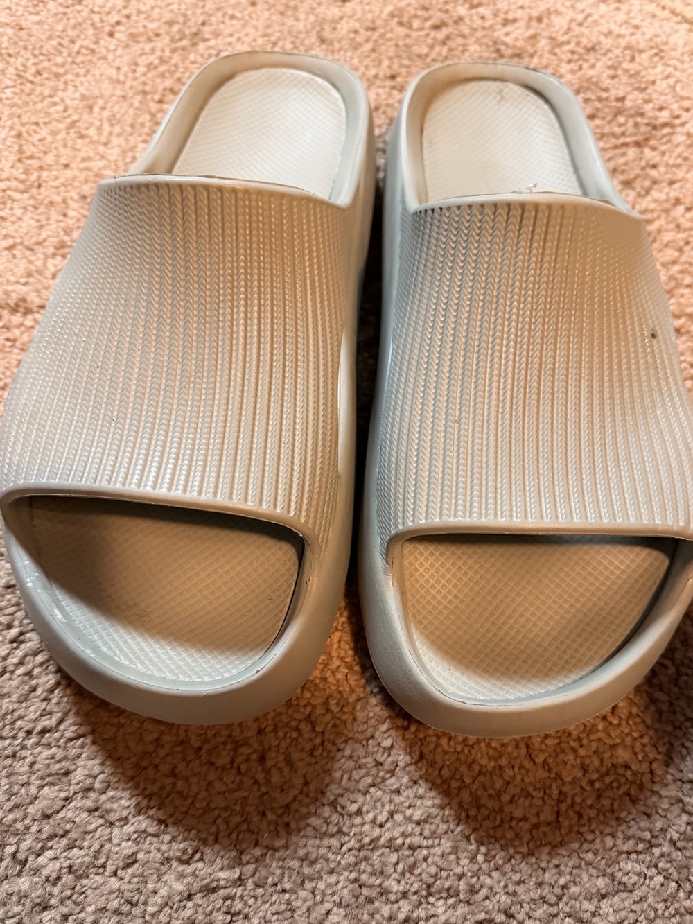 Calia Women’s Gray Molded Slides - Size 9
